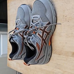 Asics gray gel-venture trail running shoe